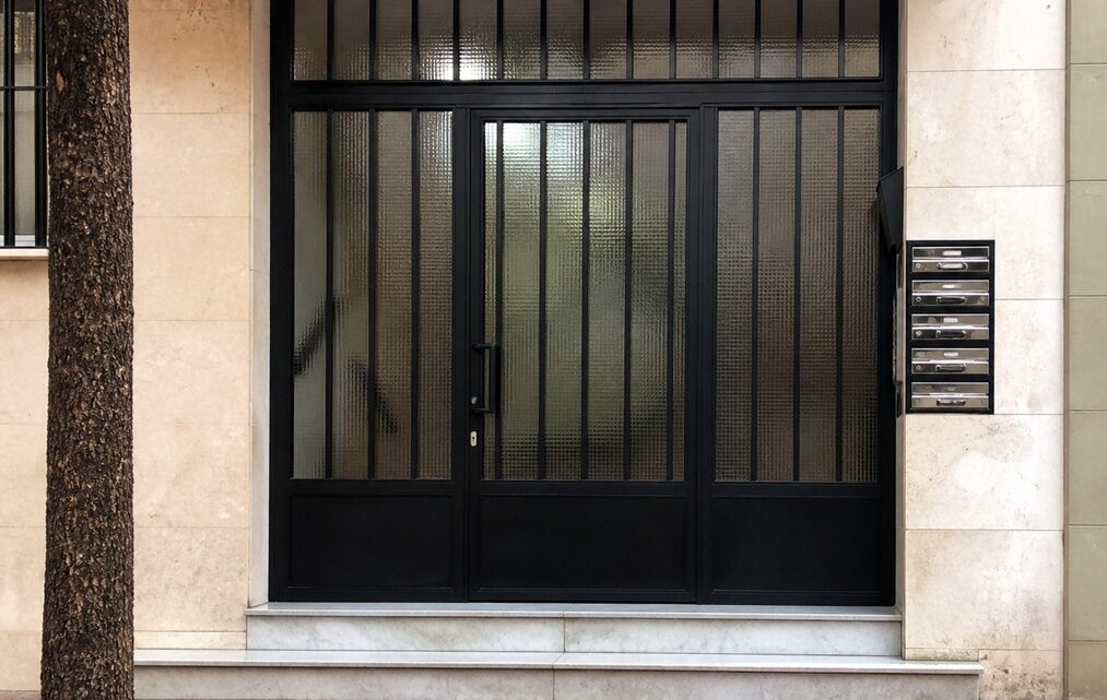 cerrajero-comunidades-vecinos-gandia-portal