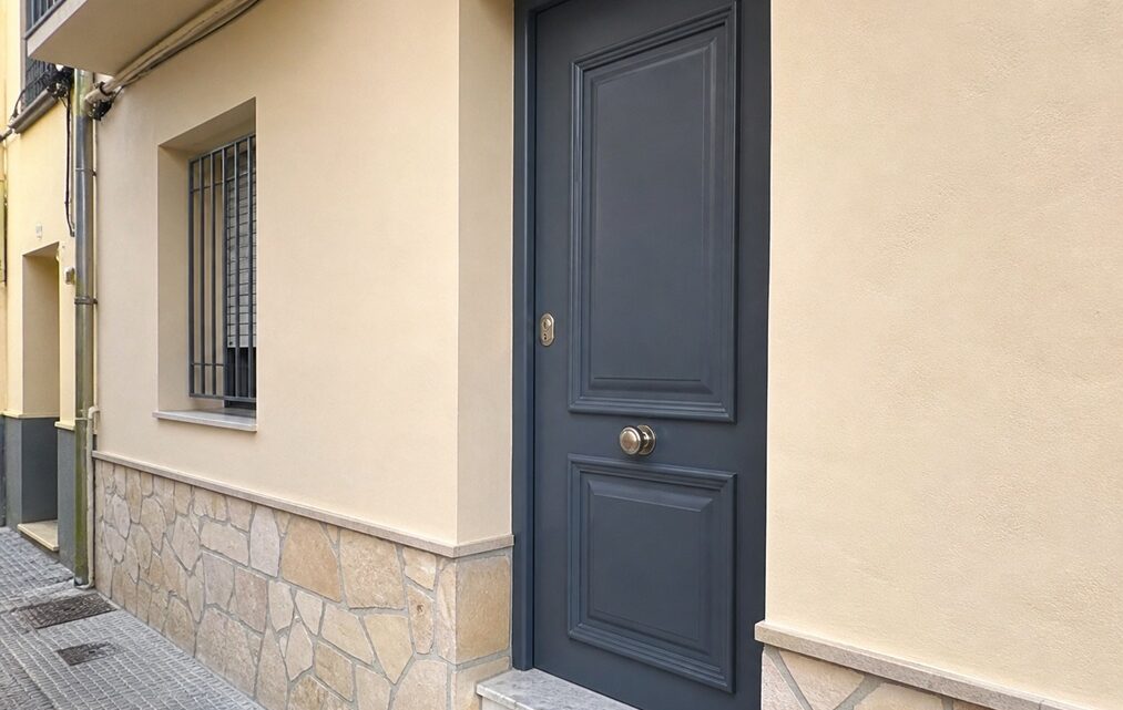 Cerrajero en Xeraco para vivienda con cerradura revisada
